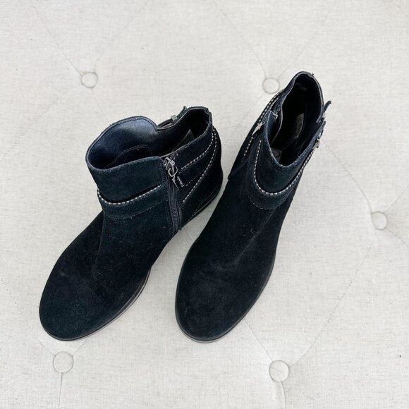 Blondo Booties 6 - Picture 3 of 4